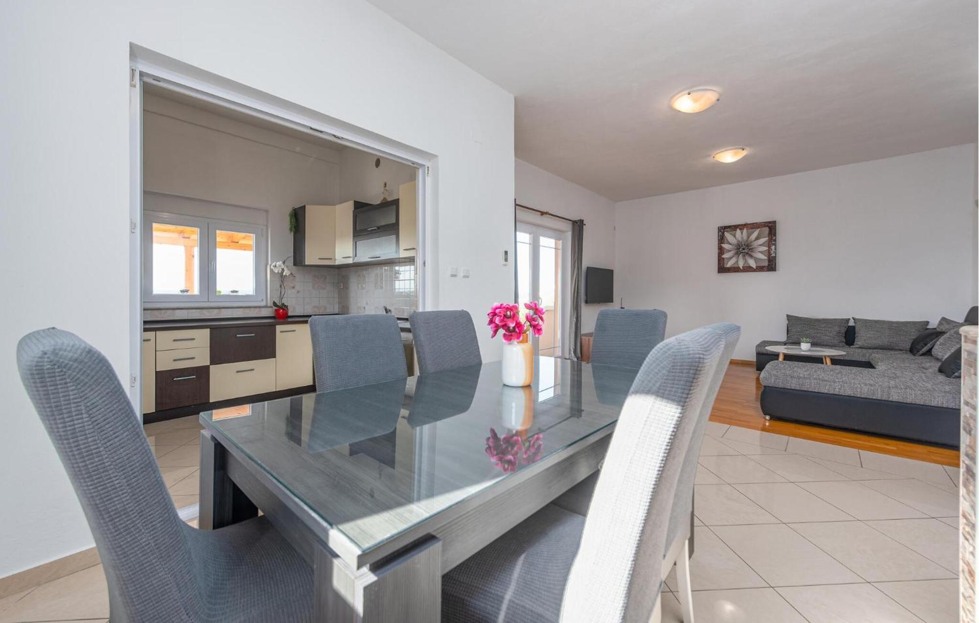 Beautiful Apartment In Maslenica With Kitchen מראה חיצוני תמונה