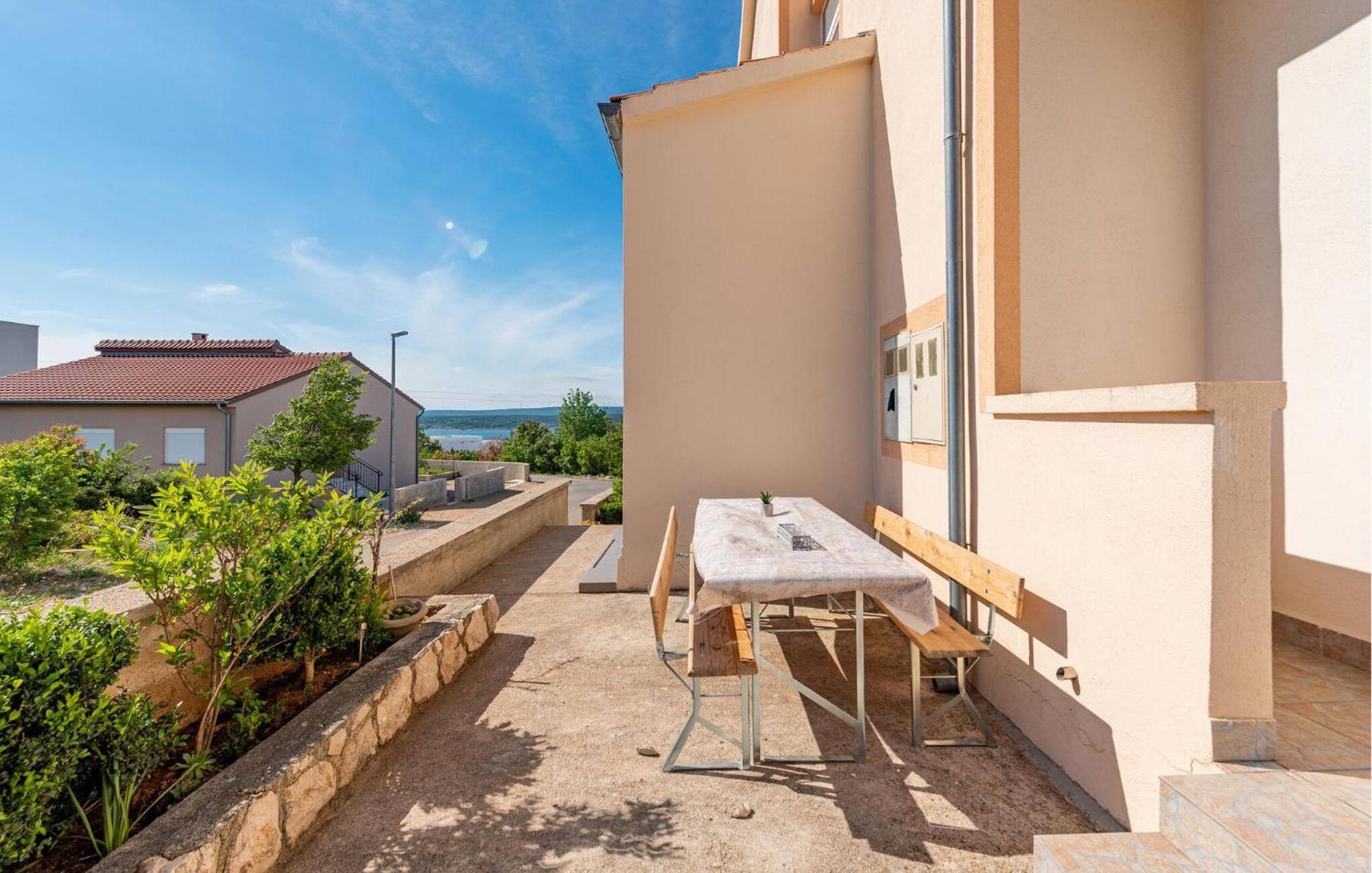 Beautiful Apartment In Maslenica With Kitchen מראה חיצוני תמונה